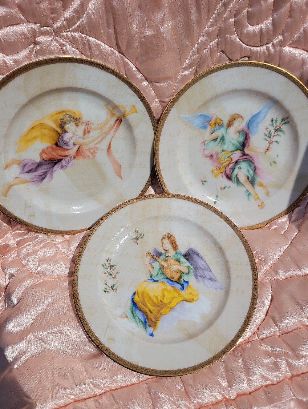 Angel Accent Plates in Pastel Multicolor Charter Club 2002